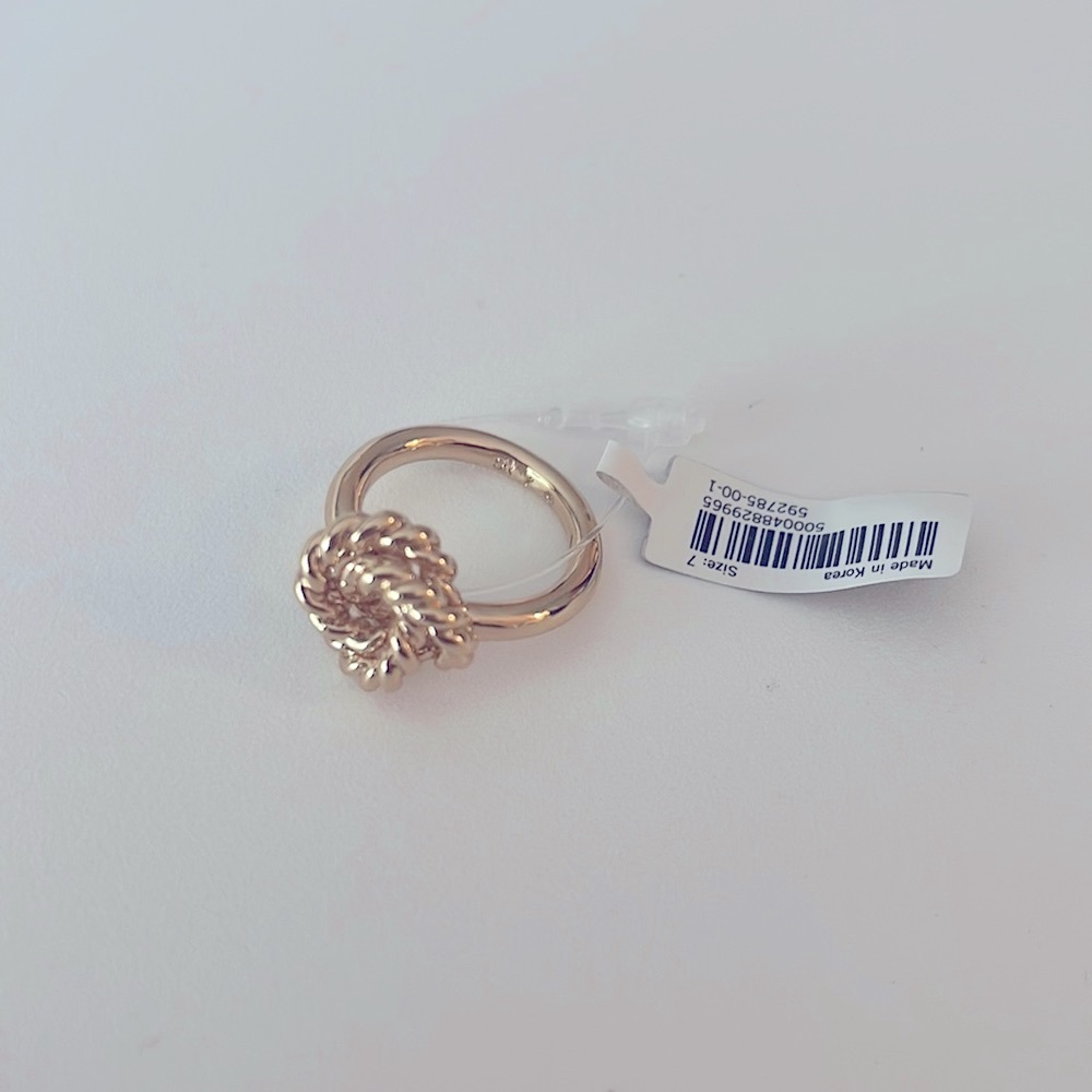 Banana Republic Gold Knot Ring
